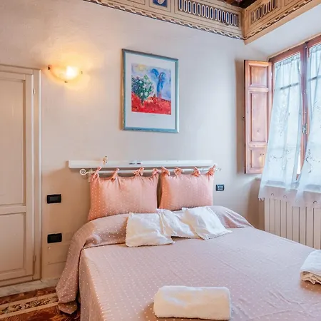 Romantic Near Pisa Lucca Apartment *
